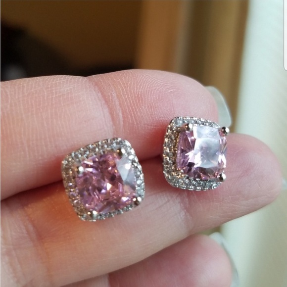 Swarovski Elements 925 Sterling Silver Pink Cushion Halo Solitaire Earrings NWT - Picture 7 of 9